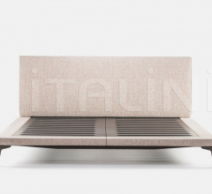 Кровать MCQUEEN BED Кровать MCQUEEN BED фабрика De La Espada