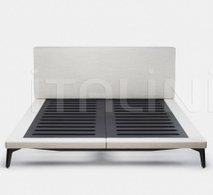 Кровать MCQUEEN BED Кровать MCQUEEN BED фабрика De La Espada
