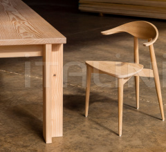 Стул MANTA DINING CHAIR фабрика De La Espada