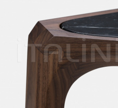 Столик MARYS SIDE TABLE Столик MARYS SIDE TABLE фабрика De La Espada