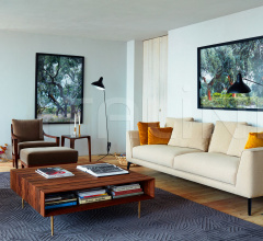 Диван MCQUEEN SOFA Диван MCQUEEN SOFA фабрика De La Espada