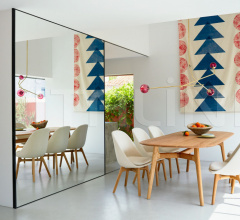 Стул SOLO DINING CHAIR Стул SOLO DINING CHAIR фабрика De La Espada