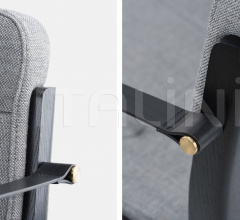 Стул с подлокотниками CAPO DINING ARMCHAIR фабрика De La Espada