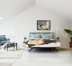 Кровать HEPBURN BED Кровать HEPBURN BED фабрика De La Espada
