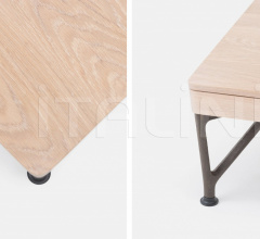 Журнальный столик ARMSTRONG COFFEE TABLE Журнальный столик ARMSTRONG COFFEE TABLE фабрика De La Espada