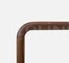 Стул с подлокотниками DUET CHAIR - UPHOLSTERED SEAT Стул с подлокотниками DUET CHAIR - UPHOLSTERED SEAT фабрика De La Espada