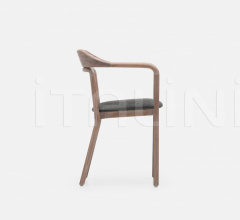 Стул с подлокотниками DUET CHAIR - UPHOLSTERED SEAT Стул с подлокотниками DUET CHAIR - UPHOLSTERED SEAT фабрика De La Espada