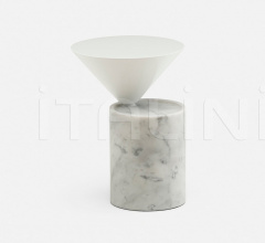Столик LAUREL SIDE TABLE IN MARBLE Столик LAUREL SIDE TABLE IN MARBLE фабрика De La Espada