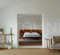 Кровать DUBOIS BED, LOW HEADBOARD, WITH BEDSIDE TABLES фабрика De La Espada