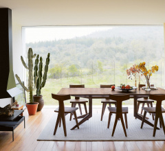 Стол обеденный LIGHT EXTENDING TABLE фабрика De La Espada