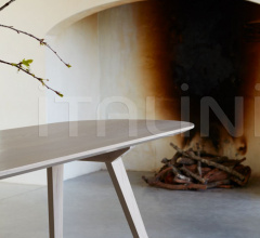 Стол обеденный TOGETHER FIXED TABLE фабрика De La Espada