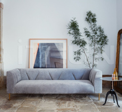 Итальянские Гостиная - Диван GATES SOFA Итальянские Гостиная - Диван GATES SOFA фабрика De La Espada