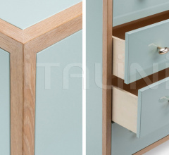 Комод CLASSON TALL CHEST Комод CLASSON TALL CHEST фабрика De La Espada