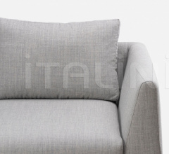 Диван HEPBURN FIXED 3-SEATER SOFA Диван HEPBURN FIXED 3-SEATER SOFA фабрика De La Espada