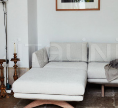 Диван HEPBURN MODULAR SOFA CORNER UNIT Диван HEPBURN MODULAR SOFA CORNER UNIT фабрика De La Espada