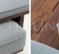 Диван BELLE REEVE SOFA - LONG SOFA WITH ONE ARM + FLAT ARMREST Диван BELLE REEVE SOFA - LONG SOFA WITH ONE ARM + FLAT ARMREST фабрика De La Espada