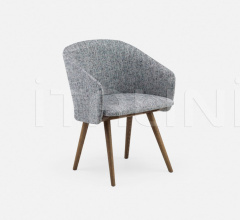 Стул с подлокотниками SAIA DINING CHAIR Стул с подлокотниками SAIA DINING CHAIR фабрика De La Espada