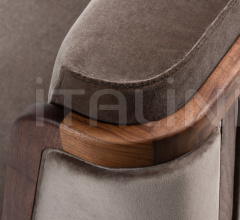 Диван THRONE SOFA - UPHOLSTERED Диван THRONE SOFA - UPHOLSTERED фабрика De La Espada