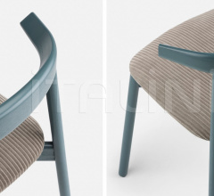 Стул ANDO CHAIR UPHOLSTERED Стул ANDO CHAIR UPHOLSTERED фабрика De La Espada