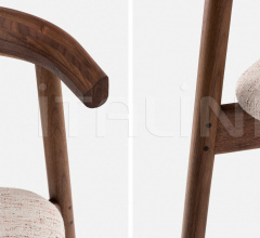 Стул ANDO CHAIR UPHOLSTERED Стул ANDO CHAIR UPHOLSTERED фабрика De La Espada