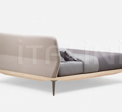 Кровать BRETTON BED фабрика De La Espada