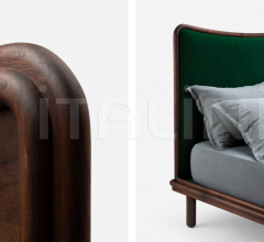 Кровать CARLTON BED фабрика De La Espada