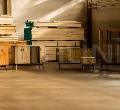 Тумбочка SOLO BEDSIDE CHEST Тумбочка SOLO BEDSIDE CHEST фабрика De La Espada