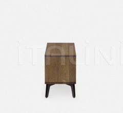 Тумбочка MCQUEEN BEDSIDE Тумбочка MCQUEEN BEDSIDE фабрика De La Espada