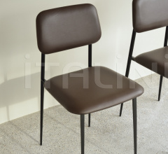 Стул DC dining chair - chocolate leather Стул DC dining chair - chocolate leather фабрика Ethnicraft