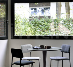 Стул DC dining chair - light grey Стул DC dining chair - light grey фабрика Ethnicraft