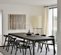 Стол обеденный Oak Bok black extendable dining table Стол обеденный Oak Bok black extendable dining table фабрика Ethnicraft