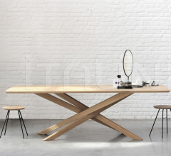 Стол обеденный Oak Mikado dining table Стол обеденный Oak Mikado dining table фабрика Ethnicraft