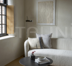 Итальянские Столики - Кофейный столик Luna coffee table - lava - black фабрика Ethnicraft