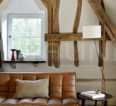 Итальянские Столики - Столик Oak Geometric black side table фабрика Ethnicraft