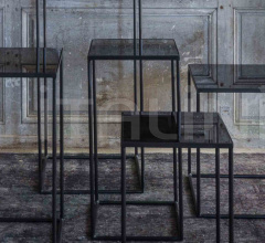 Итальянские Столики - Столик Compact charcoal side table фабрика Ethnicraft