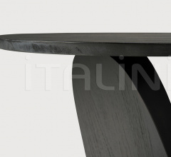 Итальянские Столики - Столик Teak Oblic black side table фабрика Ethnicraft