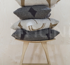 Стул Oak Osso stool Стул Oak Osso stool фабрика Ethnicraft