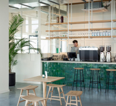 Барный стул Oak Baretto bar stool Барный стул Oak Baretto bar stool фабрика Ethnicraft