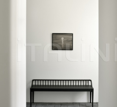 Скамья Oak Spindle black bench Скамья Oak Spindle black bench фабрика Ethnicraft