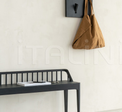 Скамья Oak Spindle black bench Скамья Oak Spindle black bench фабрика Ethnicraft