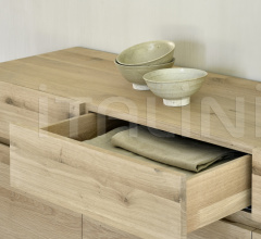 Итальянские Буфеты - Буфет Oak Ligna sideboard Итальянские Буфеты - Буфет Oak Ligna sideboard фабрика Ethnicraft