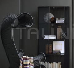 Витрина Anders storage cupboard Витрина Anders storage cupboard фабрика Ethnicraft