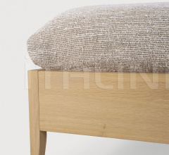 Итальянские Кровати - Кровать Oak Spindle bed фабрика Ethnicraft