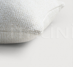 Подушка White Boucle Light outdoor cushion Подушка White Boucle Light outdoor cushion фабрика Ethnicraft