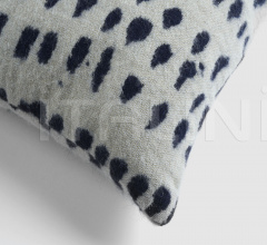 Подушка White Dots cushion Подушка White Dots cushion фабрика Ethnicraft
