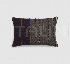 Подушка Dark Tulum cushion Подушка Dark Tulum cushion фабрика Ethnicraft