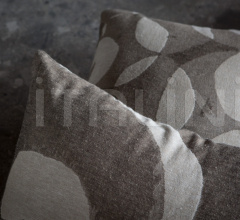 Подушка Abstract Detail cushion Подушка Abstract Detail cushion фабрика Ethnicraft