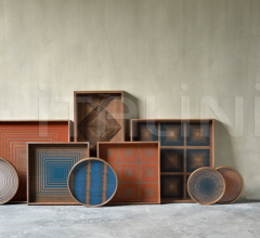 Поднос Ink Squares glass tray Поднос Ink Squares glass tray фабрика Ethnicraft