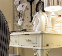 Итальянские Письменные столы - Письменный стол 26 C Итальянские Письменные столы - Письменный стол 26 C фабрика Giorgiocasa