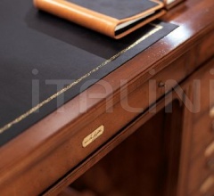 Итальянские Письменные столы - Письменный стол C064 48 фабрика Bizzotto